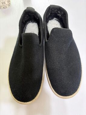 AllBirds Wool Loungers - size 10
